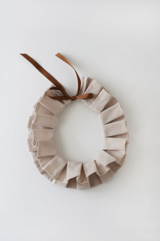Beth Collar Women