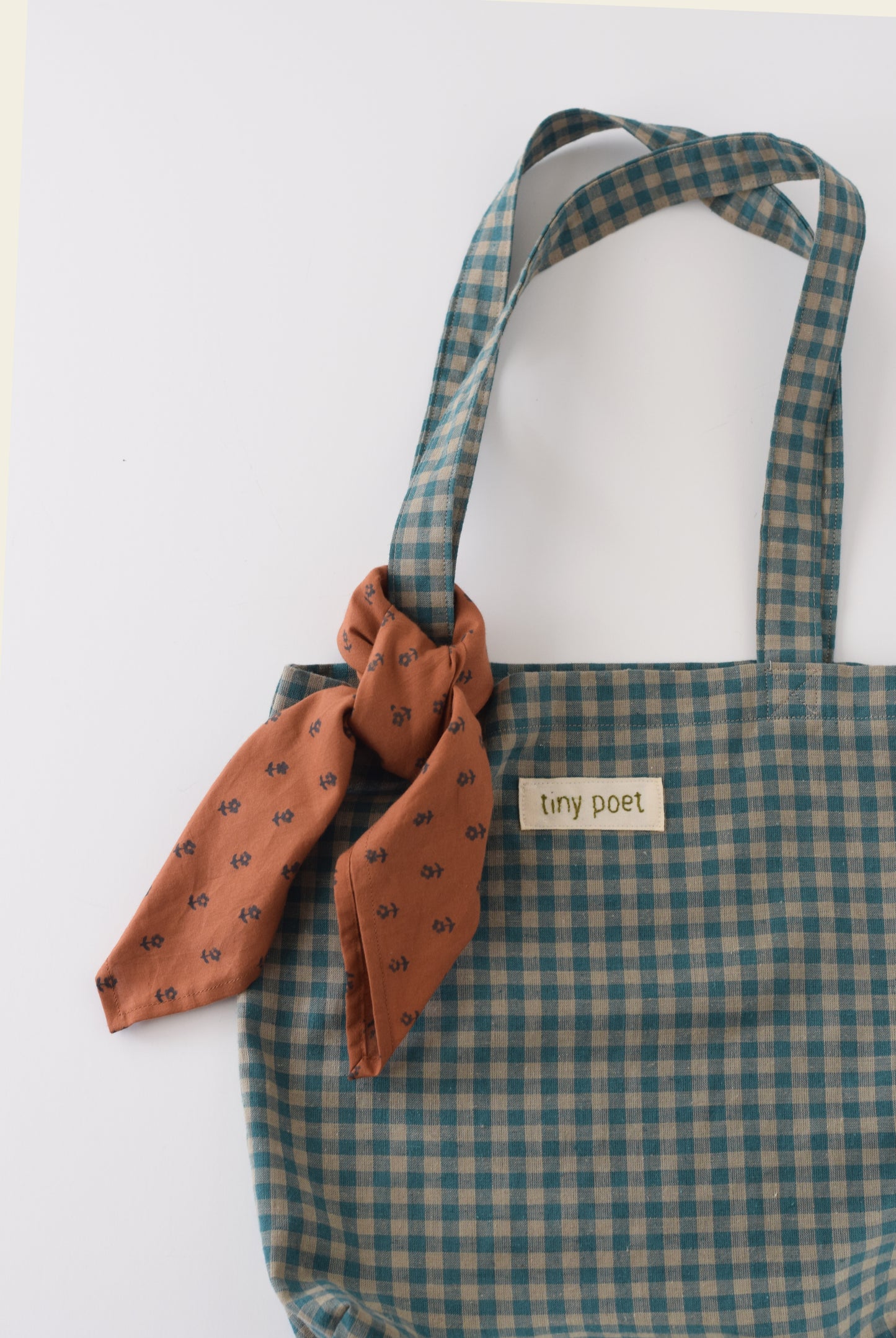 Fable Tote Gingham