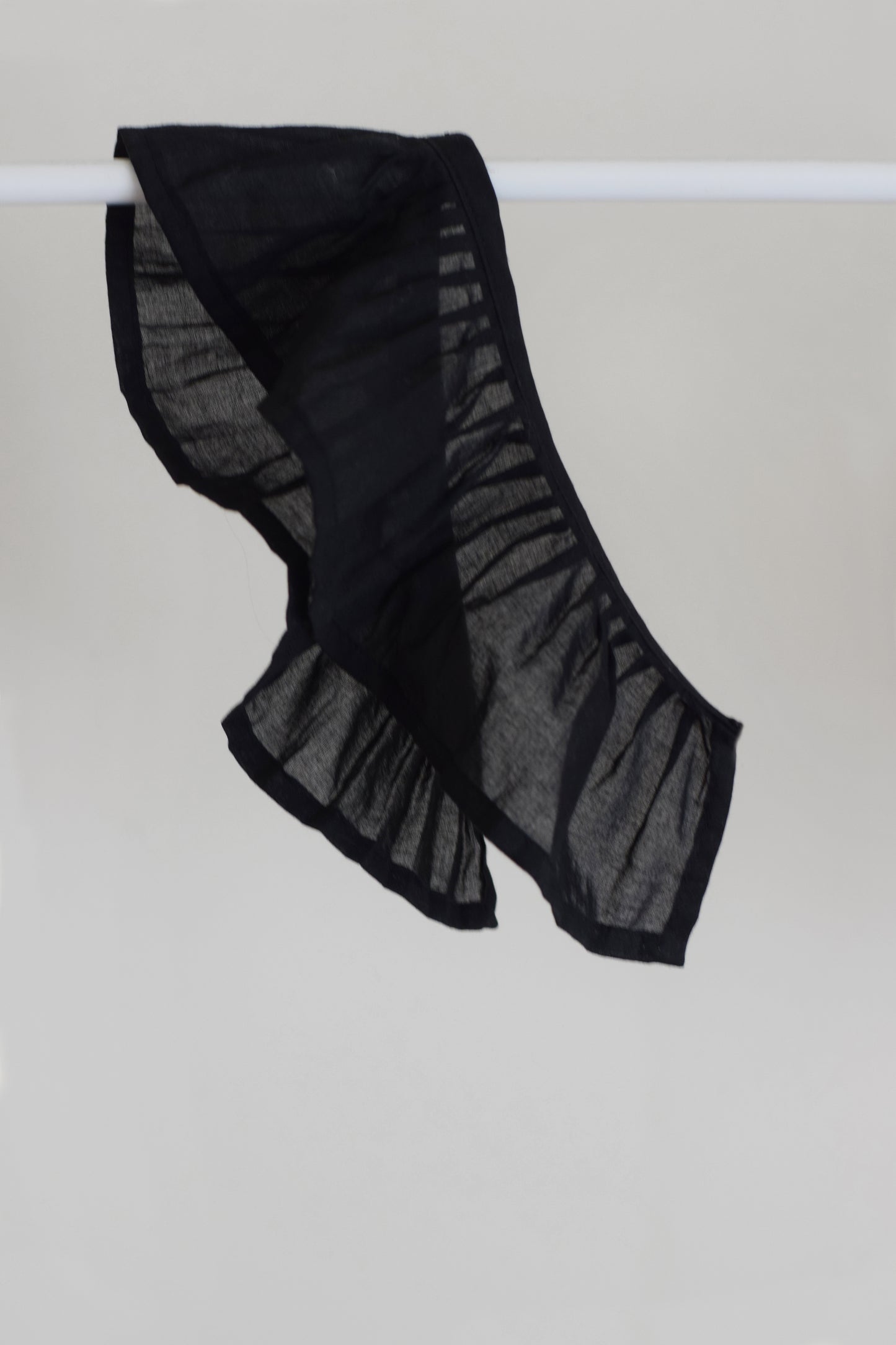 Florence Collar Women, Raven